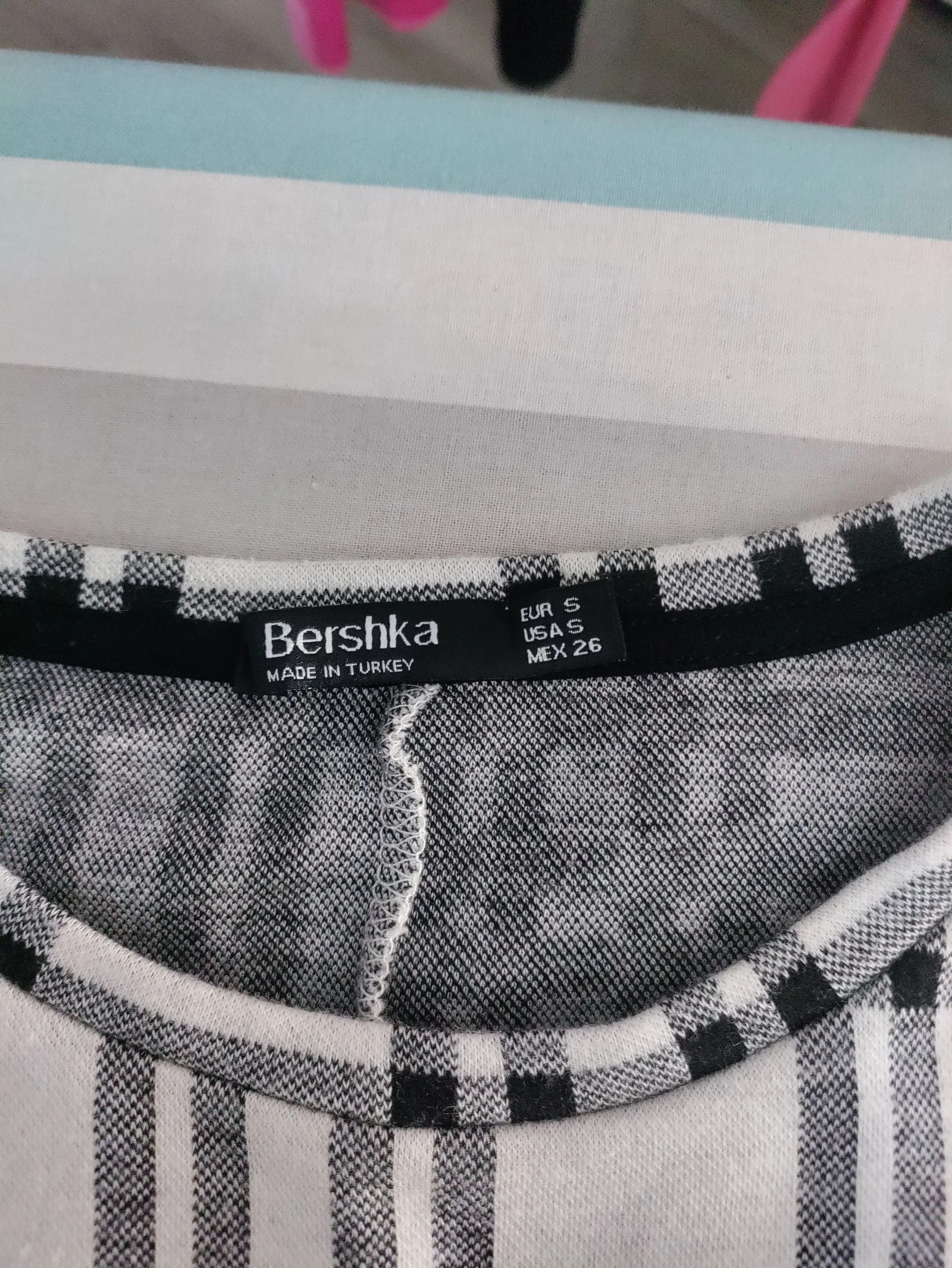 Vestido cuadros blanco y negro Bershka manga larga – Talla S – photo 7